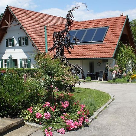 Buschenschank Orsl Wildbach Dış mekan fotoğraf