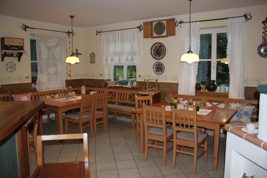 Buschenschank Orsl Wildbach Dış mekan fotoğraf